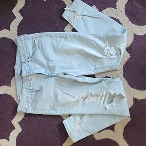 American Eagle Ripped Jegging